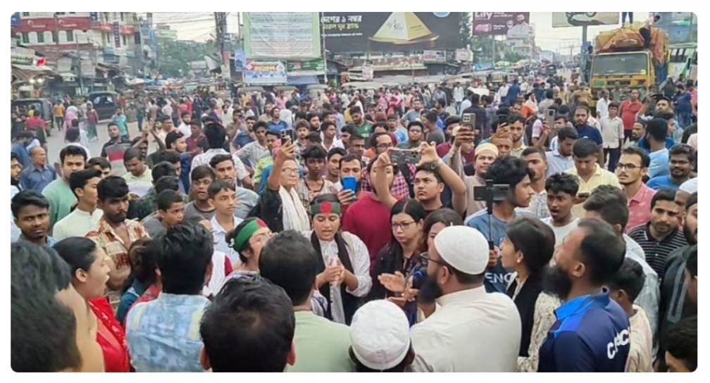बंगलादेशमा हिंसात्मक प्रदर्शन, गोली लागेर ४ जनाको मृत्यु, ९ घाइते