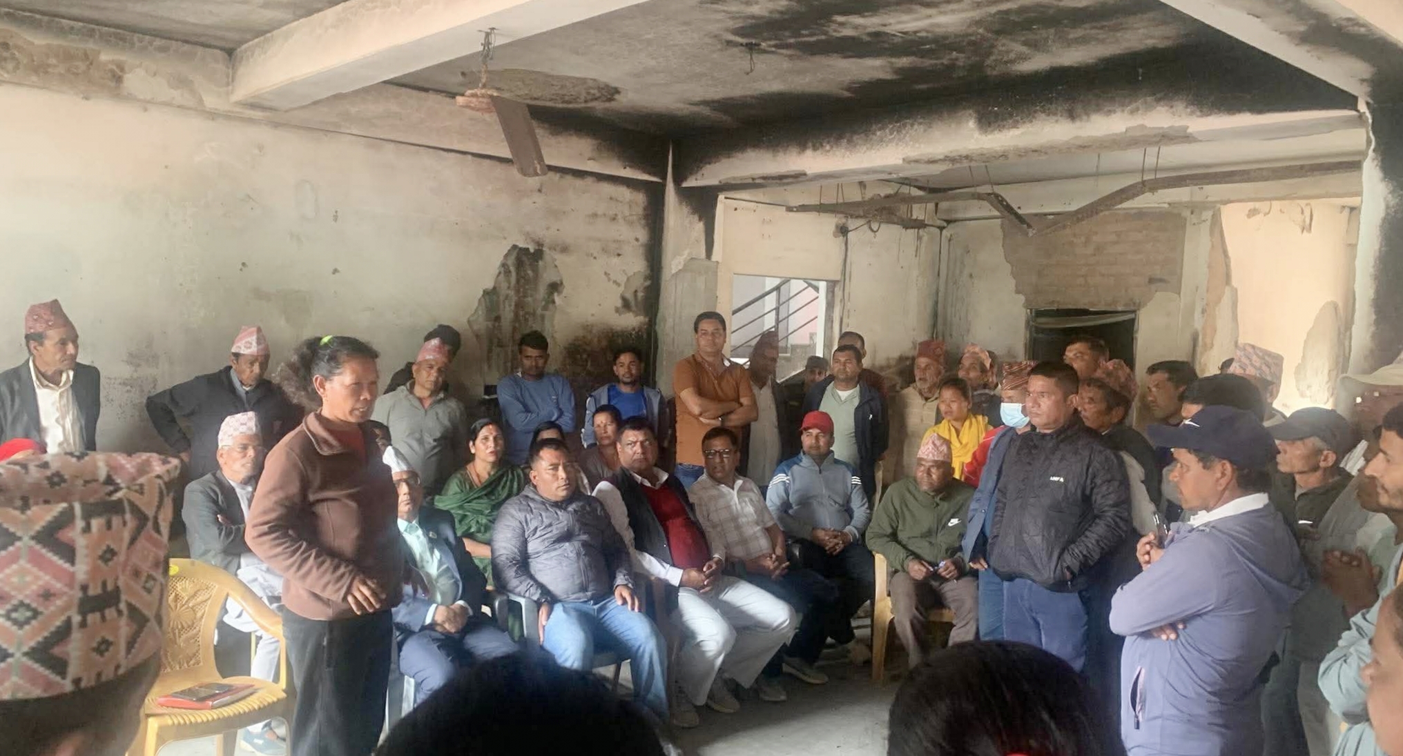 तुलसीपुरमा पानीको मुहान व्यवस्थापनका लागि किसान र खानेपानी संस्थाबीच छलफल