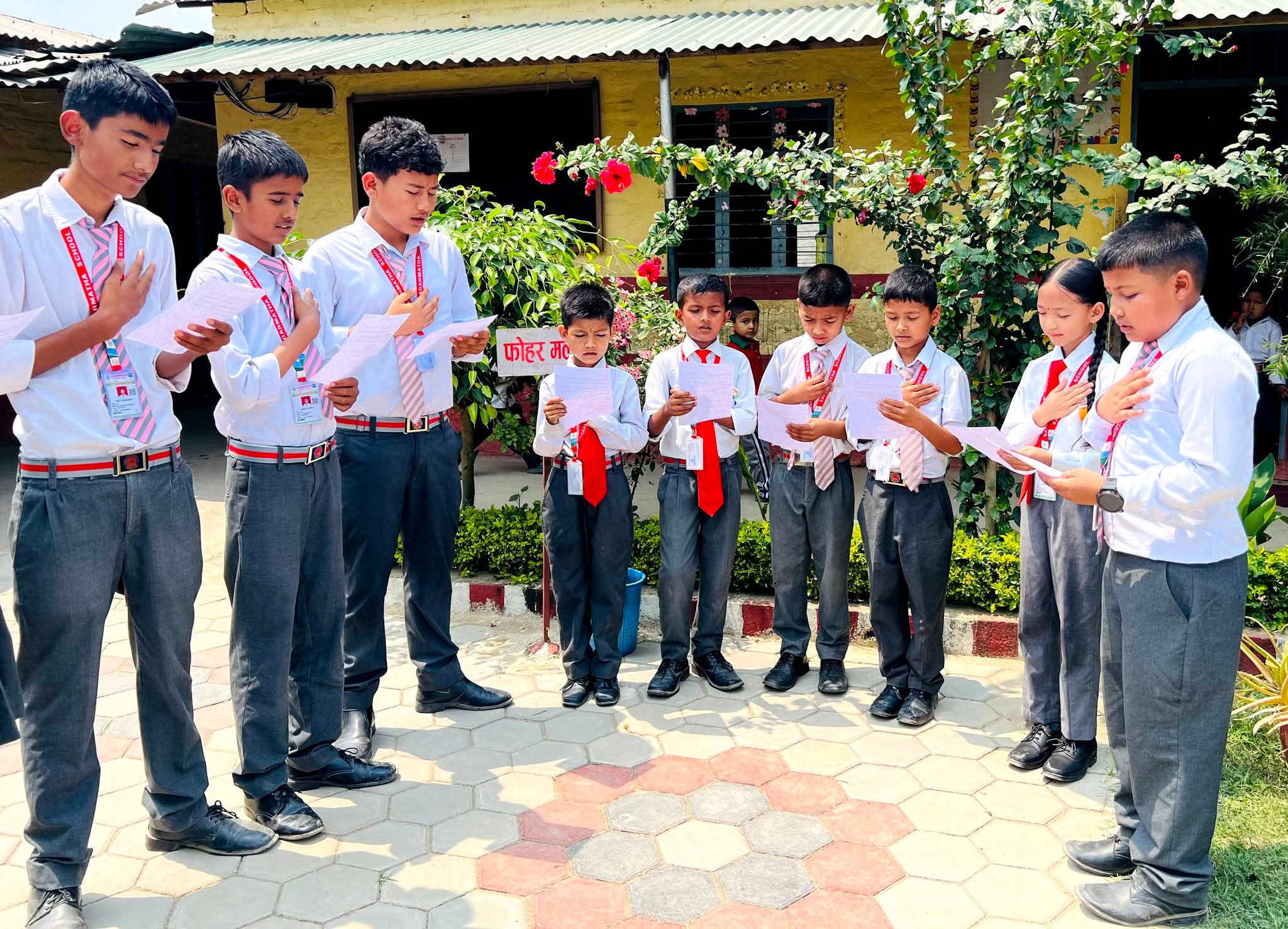 सगरमाथा स्कुलमा नवनिर्वाचित विद्यार्थीहरुको शपथ ग्रहण