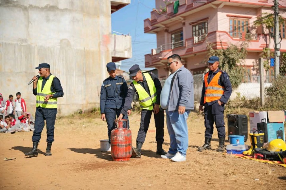 लक्ष्य एकेडेमीमा विपत् व्यवस्थापन सम्बन्धी विशेष प्रशिक्षण सम्पन्न