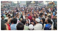 बंगलादेशमा हिंसात्मक प्रदर्शन, गोली लागेर ४ जनाको मृत्यु, ९ घाइते