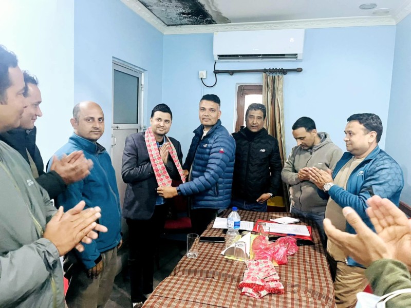 नेपाल औषधि थोक ब्यबसायी संघ दाङको अध्यक्षमा बिमल शर्मा